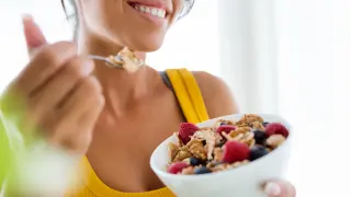 Alimentos con altos contenidos en fibra o yogures reducen el riesgo de cáncer de pulmón.