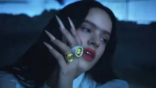 Imagen de Rosalía en su último vídeo, 'A palé'.