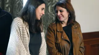 Irene Montero, de Unidas Podemos, y Adriana Lastra, del PSOE.