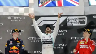 Hamilton cierra su sexto año triunfal con nueva victoria en Abu Dabi