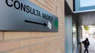 Imagen del exterior del consultorio médico de Cuarte de Huerva.