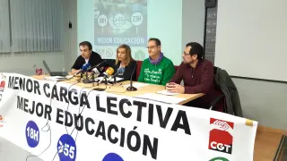 José Manuel Ágreda, Mónica de Cristóbal, Guillermo Herraiz y Tomás Sancho durante la rueda de prensa.