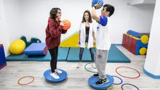 Nuevas salas de fisio y musicoterapia en el centro asistencial de Aspanoa en Zaragoza