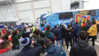 Llegada del Real Zaragoza a El Alcoraz