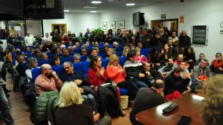 Asamblea contra los parques eólicos celebrada recientemente en la sede de la Comarca del Matarraña.