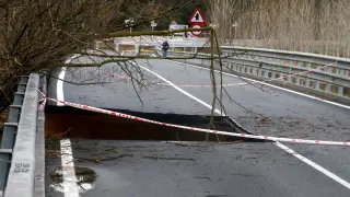 Imagen de una carretera de Barcelona afectada por el temporal Gloria.