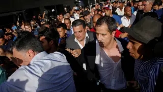 Guaidó, escoltado en las inmediaciones del Aeropuerto Simón Bolivar