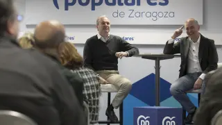 Jorge Azcón y Javier Campoy, en un acto con los vocales de distrito del PP en Zaragoza