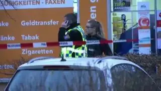 Al menos 9 personas han muerto y otras 4 han resultado heridas en dos bares de la ciudad alemana de Hanau, cerca de Frankfurt. El autor del tiroteo fue hallado muerto junto a otra persona en su domicilio.