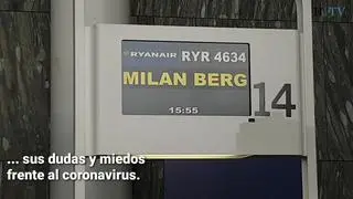 Este miércoles ha llegado un vuelo procedente de Milán-Bérgamo y ha salido otro desde el aeropuerto de Zaragoza con ese mismo destino. Tranquilidad entre los viajeros, aunque con precaución.