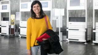 Carmen Critóbal viaja sola a Milán, tras la baja de su marido que ha decido no viajar por los casos de coronavirus.