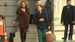 La vicepresidenta del Gobierno, Carmen Calvo se encuentra ingresada en un hospital de Madrid a causa de una infección respiratoria a la espera del resultado del test del coronavirus.