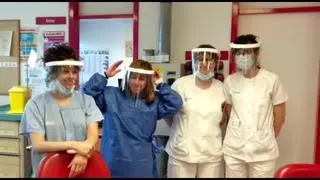 El servicio de Medicina Interna del hospital San Jorge de Huesca ha grabado un vídeo con el objetivo de agradecer las máscaras protectoras fabricadas por Julio Luzán, de la empresa Tecmolde.