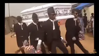 ¿Qué hay detrás del 'meme' de los africanos bailando con un ataúd que arrasa en internet?