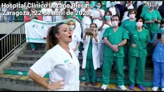 Tras los aplausos de las 20.00 de este miércoles, una sanitaria del Hospital Clínico Lozano Blesa de Zaragoza ha cantado una jota, aludiendo al esfuerzo, el cariño y el trabajo de sus compañeros realizado durante las últimas semanas.