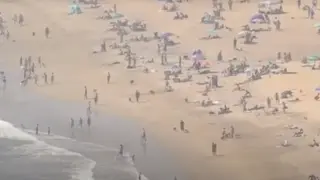 Playas de Estados Unidos repletas de gente a pesar del coronavirus.