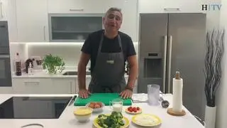 El actor y presentador Javier Segarra continúa con la serie de vídeo recetas. Este viernes, un delicioso pastel de brócoli. Dale al play, no te pierdas cómo se hace en el siguiente vídeo o entra en su canal de Youtube: Cocina con Segarra.