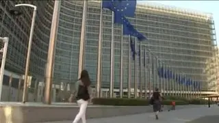 Llegó el día, la Comisión Europea desvelará a mediodía el plan de recuperación económica tras la crisis del coronavirus. La presidenta, Ursula von der Leyen, lo expondrá ante el Parlamento Europeo. Ya sabemos que la Comisión propondrá emitir deuda por valor de 500.000 millones de euros durante dos años.