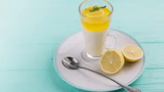 Mousse de limón.