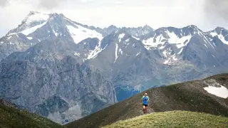 Espectacular imagen de esta prueba enmarcada en el Pirineo.