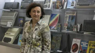 Elvira Mayordomo, en el edificio Ada Byron del Campus Río Ebro