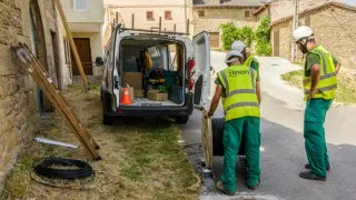 Trabajos de instalación de la banda ancha en la provincia de Huesca.