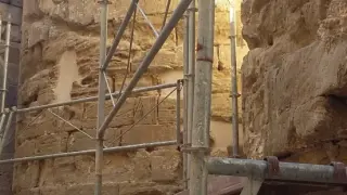 Los trabajos de restauración de los ábsides de San Pedro el Viejo han comenzado esta semana.