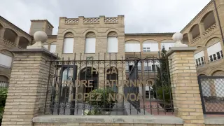 Residencia de las Hermanitas de los Ancianos Desamparados o de Saturnino López Nova, en Huesca.