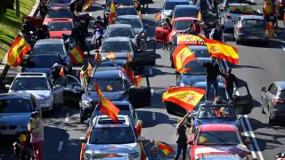 Vox anima a salir con banderas de España con motivo de la Fiesta Nacional