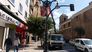 Instalación de las luces de Navidad en Zaragoza capital