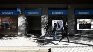 Sucursal del Banco Sabadell en Zaragoza.