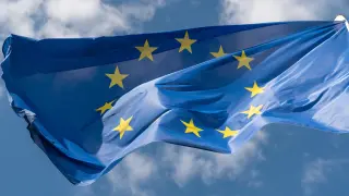 La bandera de la Unión Europea.
