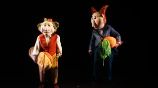 Dos de los personajes que intervienen en 'Jugando con el carnaval de los animales'.