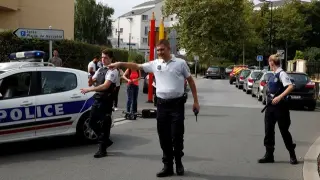 Al menos tres gendarmes muertos y uno herido en una intervención en una aldea aislada del sureste de Francia.