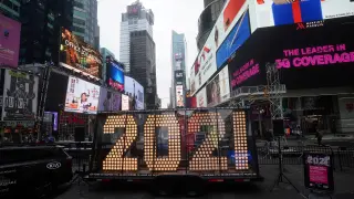 El enorme luminoso del año 2021 que se encenderá en Times Square de Nueva York en Nochevieja.