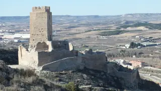 El castillo de Cadrete fue mandado edificar por Abderramán III en el año 935