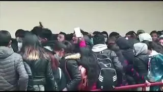Tragedia en una universidad de Bolivia al caer de un cuarto piso siete alumnos durante una asamblea