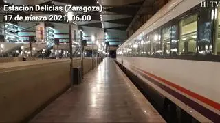 Usuarios del tren Zaragoza-Lérida: "Si quitan el trayecto tendré que dejar mi trabajo"