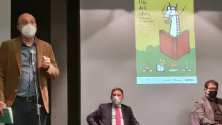 Víctor Lucea, en la presentación del Día del Libro de Zaragoza.