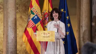 La escritora Irene Vallejo, Premio Aragón 2021, en el acto institucional del Día de Aragón
