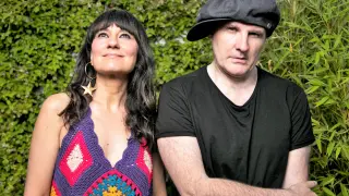 El dúo aragonés Amaral actuará en la Cartuja de la Fuentes en acústico con banda.