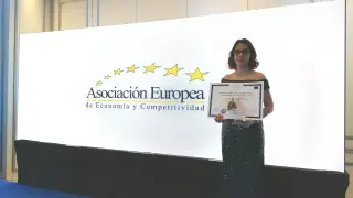 La abogada Raquel Ginés Joven, con despacho en Zaragoza, recibe un premio nacional de Legislación y Jurisprudencia Alfonso X El Sabio, en Madrid.