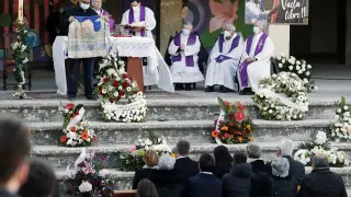 Funeral por David Beriain en Artajona, Navarra