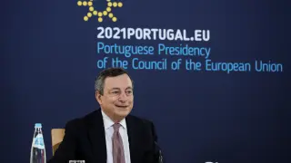 Mario Draghi este sábado en Oporto.