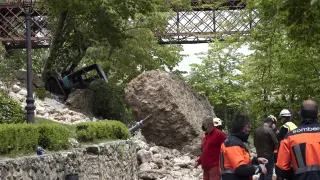 El corrimiento de tierra arrastró rocas y tejas, sin que se produjeran heridos