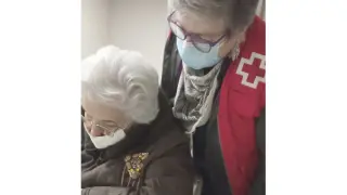 Cruz Roja apoya a las personas mayores.
