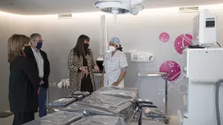 Visita de Marivi Broto y Sira Repollés al Hospital San Juan de Dios