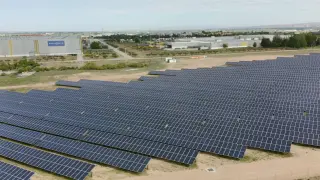 Imagen de la planta fotovoltaica inaugurada esta mañana en la planta de Opel PSA (Grupo Stellantis)