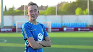 Nuria Mallada, antes de uno de sus últimos entrenamientos con la SD Huesca.