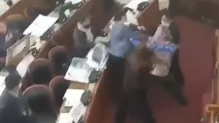 Bronca en el Parlamento de Bolivia